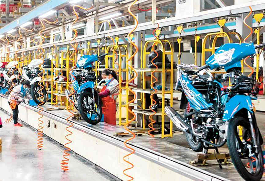 Motorcycle Assembly Line Planning: Models, Parameters and Customization Rules